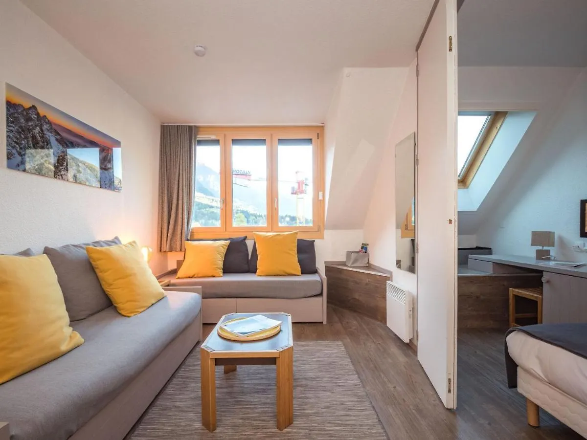 Appartement Renove Avec Parking Et Wifi A Chamonix - Fr-1-343-208
